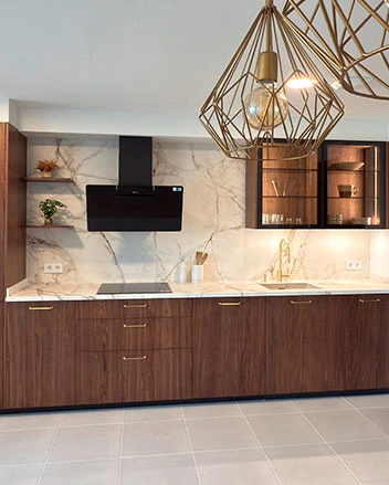 Cocina-el-forma-de-L ´Cocina con mobiliario claro